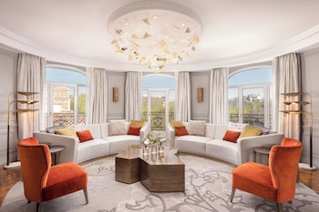 Royal Suite