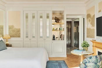 Palace Room with 2 Twins