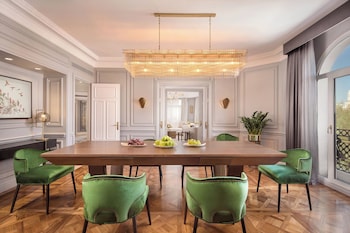 Royal Suite