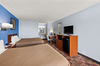 Room, 2 Queen Beds, Smoking
