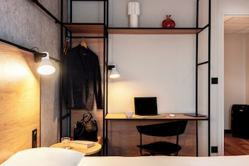 Standard Room, 2 Twin Beds