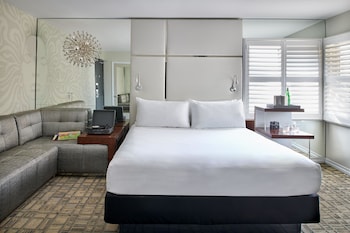 Room, 1 King Bed