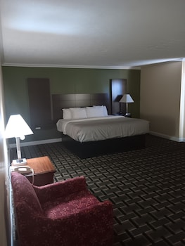 Suite, 1 King Bed, Non Smoking
