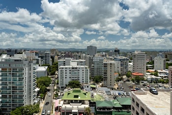 Room, 1 King Bed, City View (Tower)
