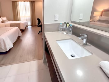 Double Room (Luxor Doble)