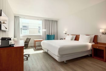 Superior Room (XL, Extra Bed 2 Adults + 1 Child)