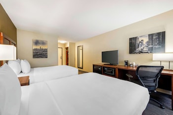 Standard Room, 2 Double Beds, Accessible, Non Smoking