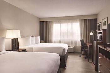 Room, 2 Queen Beds, Non Smoking