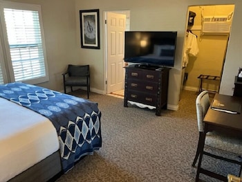 Deluxe Room, 1 King Bed