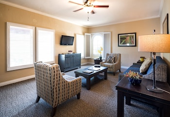 Deluxe Suite, 2 Bedrooms