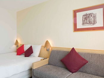 Superior Room, 1 Queen Bed with Sofa bed