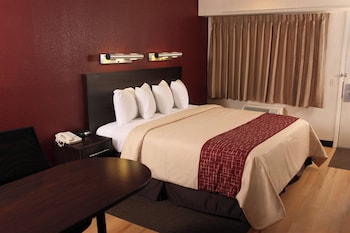 Superior Room, 1 King Bed (Smoke Free)