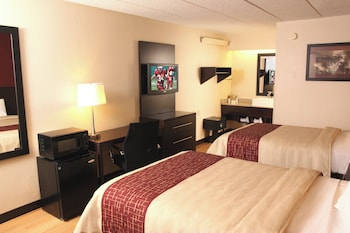 Deluxe Room, 2 Double Beds (Smoke Free)
