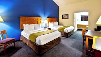 Standard Room, 2 Queen Beds, Non Smoking, Refrigerator & Microwave