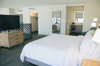 Suite, 1 Bedroom, Kitchen (Penthouse)