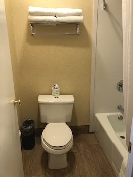 Standard Room, 2 Queen Beds, Non Smoking, Refrigerator & Microwave