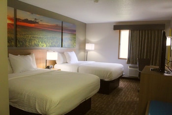 Room, 2 Queen Beds, Non Smoking