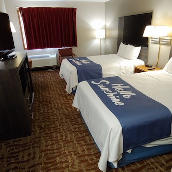 Standard Room, 2 Double Beds, Non Smoking