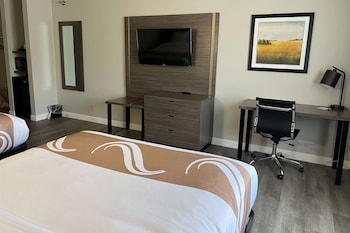 Standard Room, 2 Queen Beds, Non Smoking