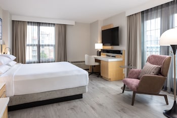 Room, 1 King Bed, City View