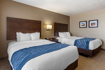Standard Room, 2 Queen Beds, Non Smoking