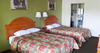 Standard Room, 2 Double Beds, Non Smoking