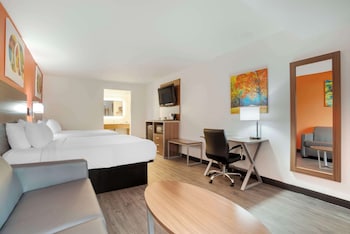 Standard Room, 2 Queen Beds, Smoking, Refrigerator & Microwave (with Sofabed)