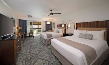 Traditional Room (2 Queen)