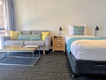 Courtyard Twin Room