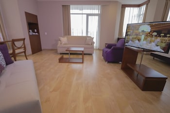 Superior Suite, 2 Twin Beds (Privilege room)