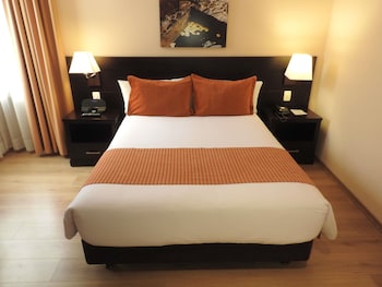 Superior Room, 1 King Bed