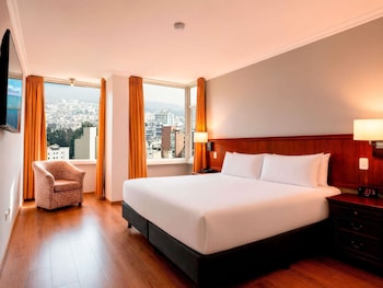 Superior Suite, 2 Bedrooms, 1 Kingbed