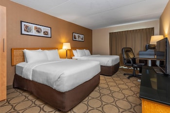 Deluxe Room, 2 Queen Beds, Non Smoking