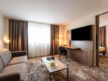 Suite, 1 King Bed