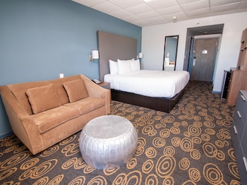 Junior Suite, 1 King Bed, Non Smoking, Balcony
