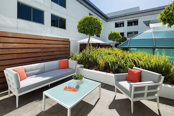 Room, 1 King Bed, Non Smoking (Terrace)
