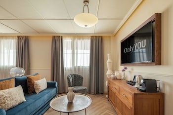 Junior Double Room Single Use