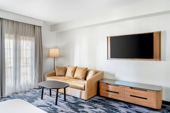 Suite, 1 Bedroom, Accessible Bathtub