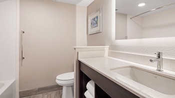 Standard Room, 2 Queen Beds, Non Smoking, Refrigerator & Microwave