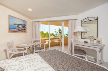 Standard Room, Partial Ocean View