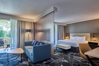 Junior Suite, 1 King Bed