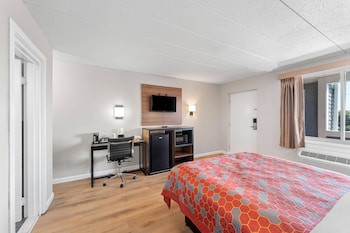 Standard Room, 1 Queen Bed, Non Smoking