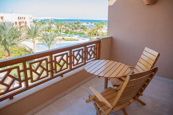 Classic Room, Partial Sea View