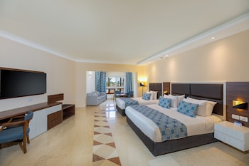 Family Room, Partial Sea View