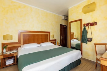 Basic Double Room, 1 Double Bed, Annex Building (Smart)