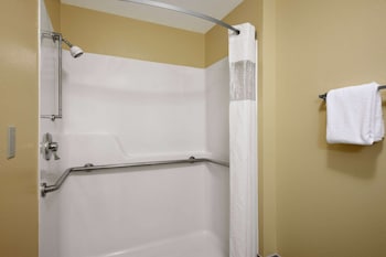 Room, 1 King Bed, Accessible, Non Smoking (Mobility)