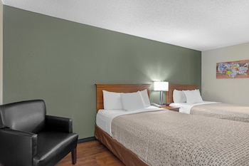 Standard Room, 2 Queen Beds, Non Smoking