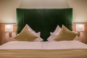 Standard Room, 1 Double Bed (Plus)