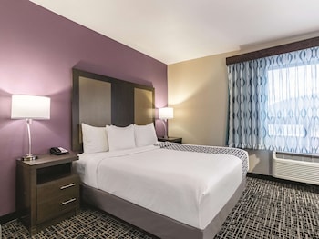 Room, 1 King Bed (Mobility Accessible)
