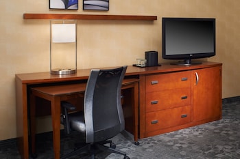 Room, 2 Queen Beds (Hearing Accessible)